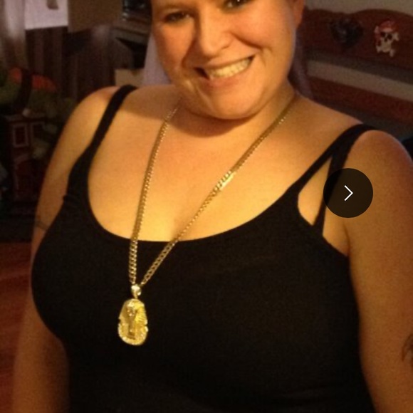 Follow me and like to know when I am doing a show at 10:30am est - Picture 4 of 6